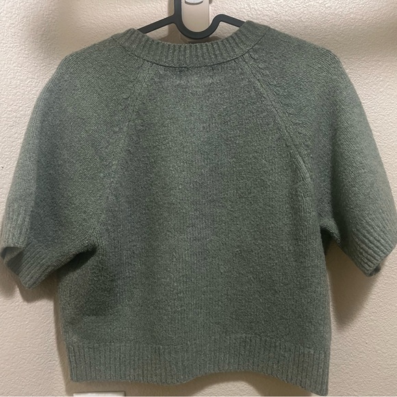 Universal Thread Olive Green Short Sleeve Cardigan Sweater - Picture 2 of 4